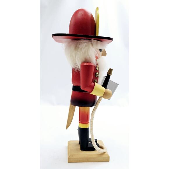 Vintage Nutcracker Village Fireman No 1 Nutcracker 11" Tall 1993 Christmas - Picture 2 of 7